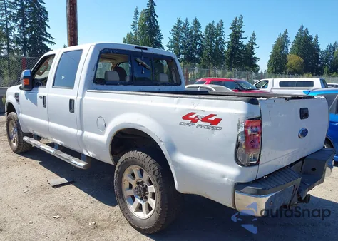 2008 Ford F-250 Fx4/Harley-Davidson/King Ranch/Lariat/Xl/Xlt z USA, uszkodzony, nr VIN 1FTSW21R18ED40739